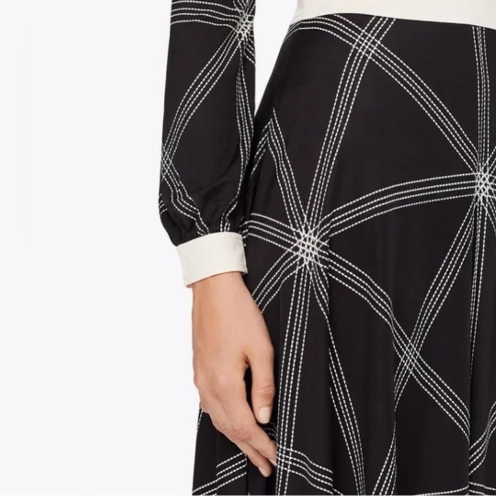 Tory Burch Anja Diamond-Stitch Midi Dress - Picture 4 of 8